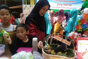 Entrepreneur Week Sekolah Kreatif 16, Sekolah pun Berubah Jadi Pasar